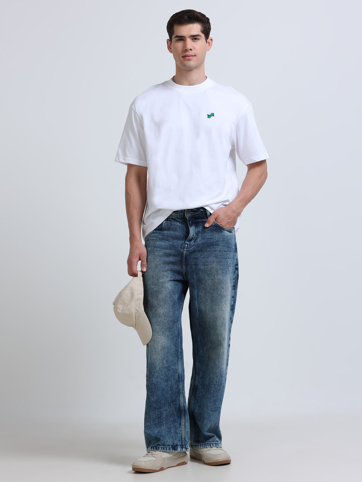 Kugok Oversized Fit - White - image 7